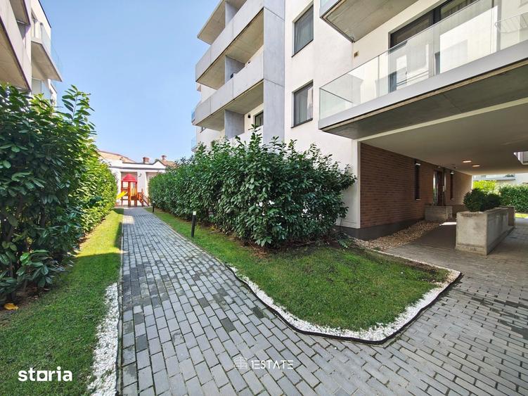 Apartament cu 3 camere decomandat, mobilat în Parcul Carol