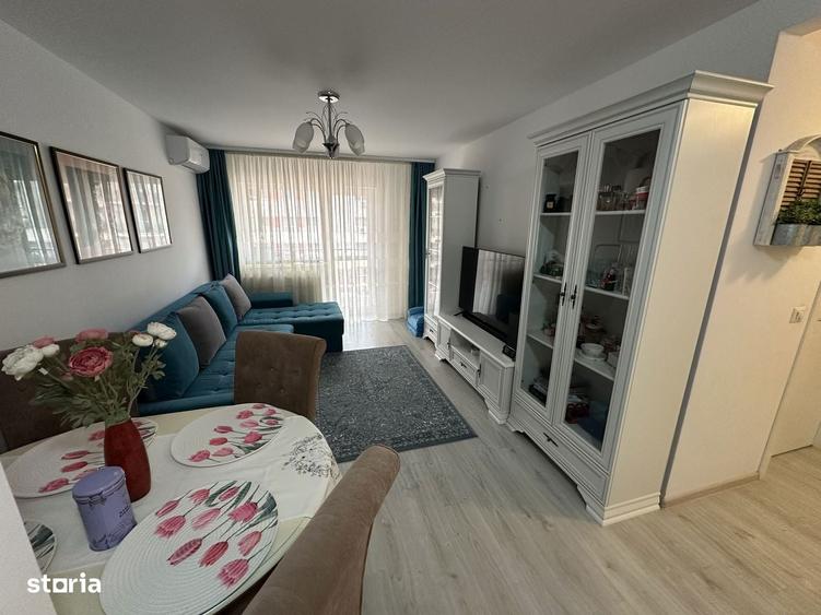 Apartament cu 3 camere în Theodor Pallady