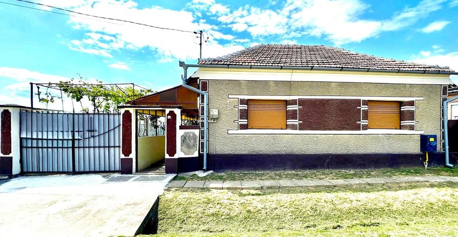 Casă cu 3 camere cu Teren 1014 Mp în Cordău
