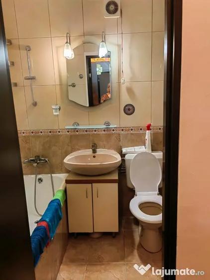 Apartament cu 2 camere decomandat în Drumul Taberei