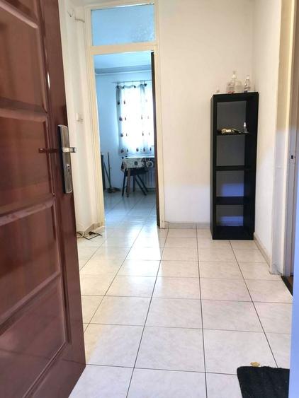 Apartament cu 2 camere semidecomandat, mobilat în Basarabia