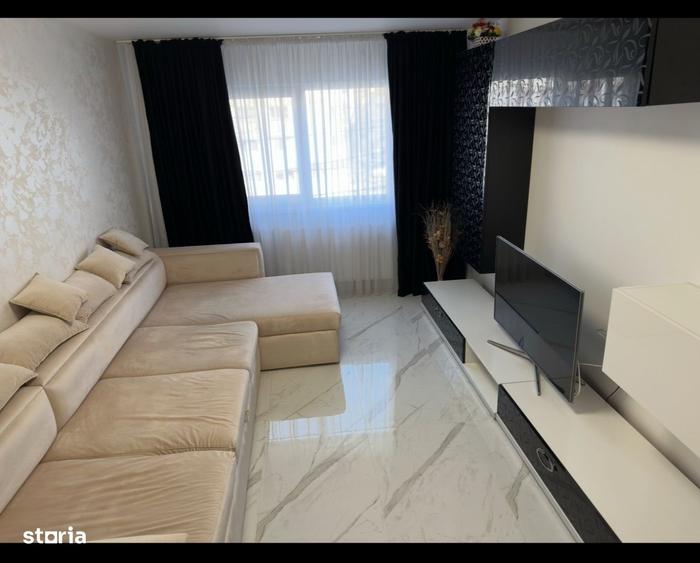 Apartament cu 2 camere decomandat în Școlilor