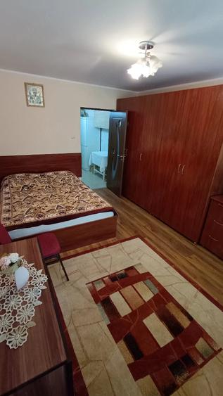 Garsonieră decomandată în Faleză
