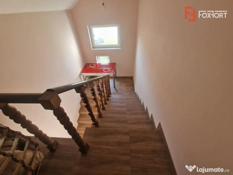 Casă cu 7 camere cu Teren 1439 Mp în Nord