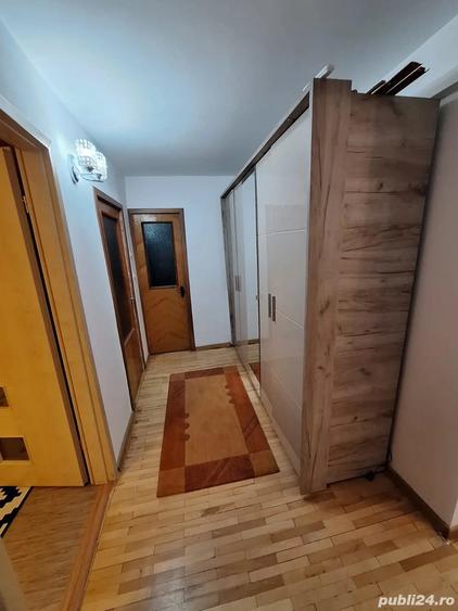 Apartament cu 3 camere decomandat, mobilat în Odobescu