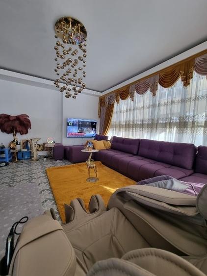 Casă individuală cu 5 camere cu Teren 800 Mp în Fundeni