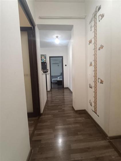 Apartament cu 3 camere decomandat în Gării