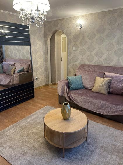 Apartament cu 2 camere decomandat, mobilat în Gara de Nord