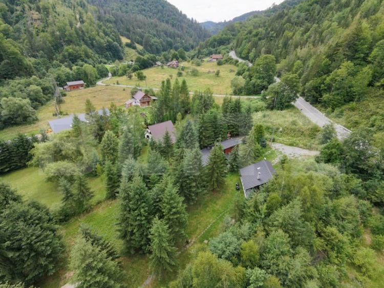 Cabana la munte cu sauna finlandeza ?i teren generos - 4