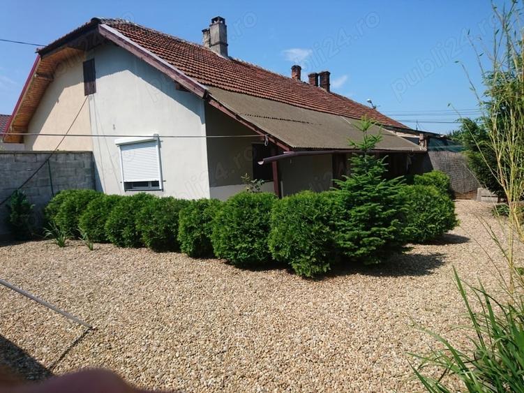 Casă cu 2 camere cu Teren 177 Mp în Centura