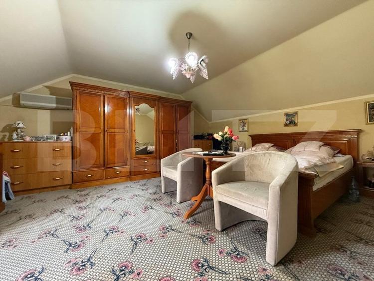 Casă individuală cu 10 camere cu Piscina în Iosefin