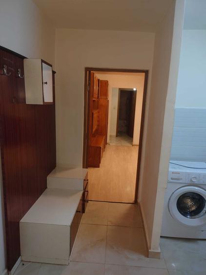 Apartament cu 2 camere nedecomandat în Central
