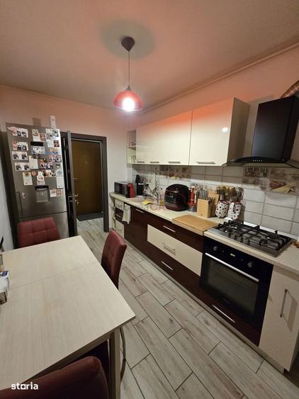 Apartament cu 2 camere decomandat, mobilat în Dobroești