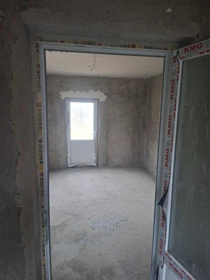 Casă cu 4 camere în Gogoșu