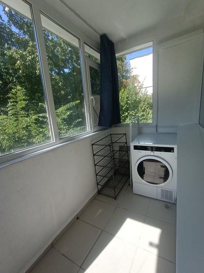 Apartament cu 3 camere în Costi