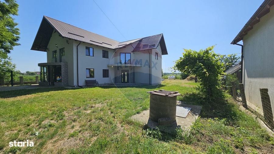 Casă cu 4 camere în Hănțești