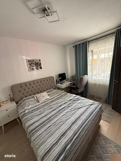 Apartament cu 3 camere decomandat, mobilat în Central