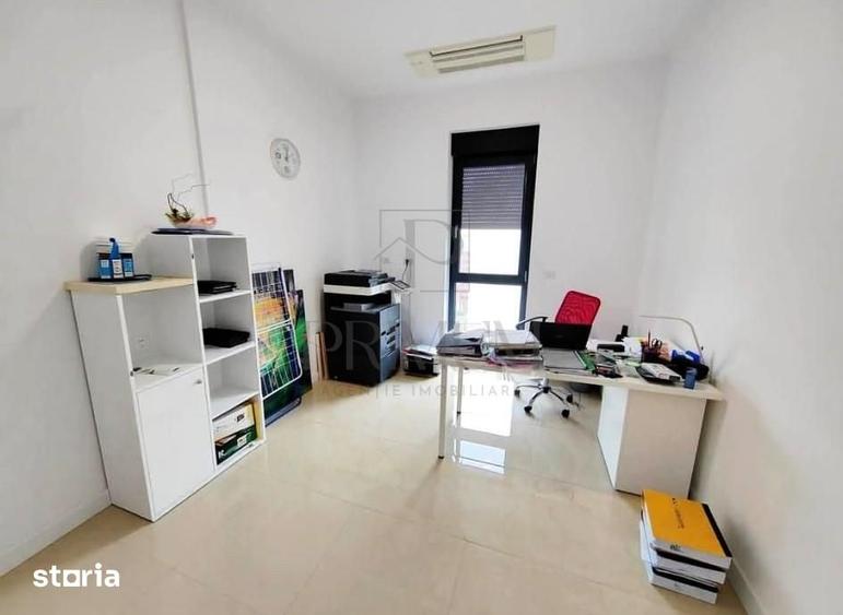 TORONTAL - PENTHOUSE - LIFT - 4 CAMERE - 2 BAI - 2 BALCOANE - INCALZIR - 16