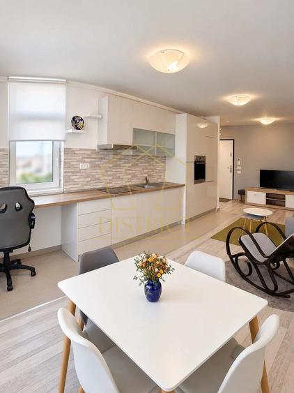 Apartament cu 2 camere semidecomandat în Central