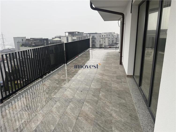 Apartament cu 2 camere decomandat în Aeroport
