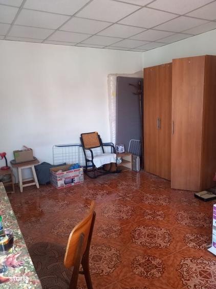 Casă cu 3 camere în Bughea de Sus