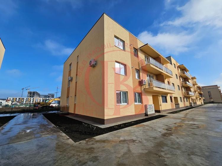 Apartament cu 3 camere semidecomandat în Theodor Pallady