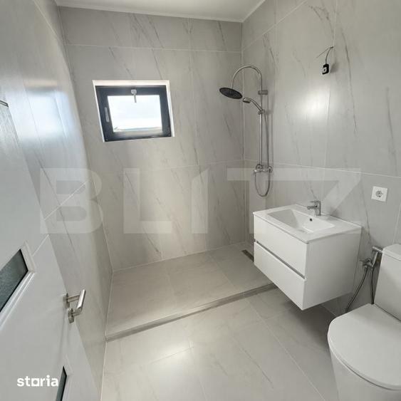 Casă cu 3 camere cu Teren 220 Mp în Malu Mare