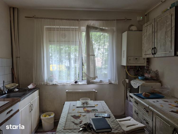 Apartament cu 2 camere semidecomandat în Orașul Vechi