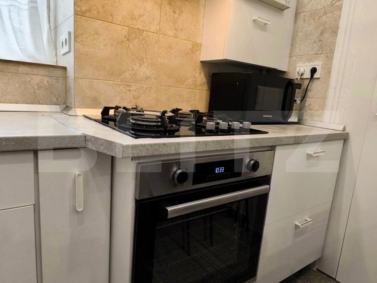 Apartament cu 3 camere, 47 mp, zona Centrala - 6
