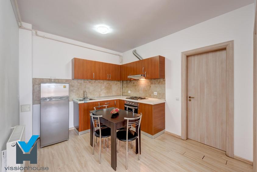 Apartament cu 2 camere semidecomandat, mobilat în Berceni
