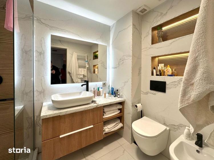 Apartament cu 2 camere semidecomandat, mobilat în Zorilor