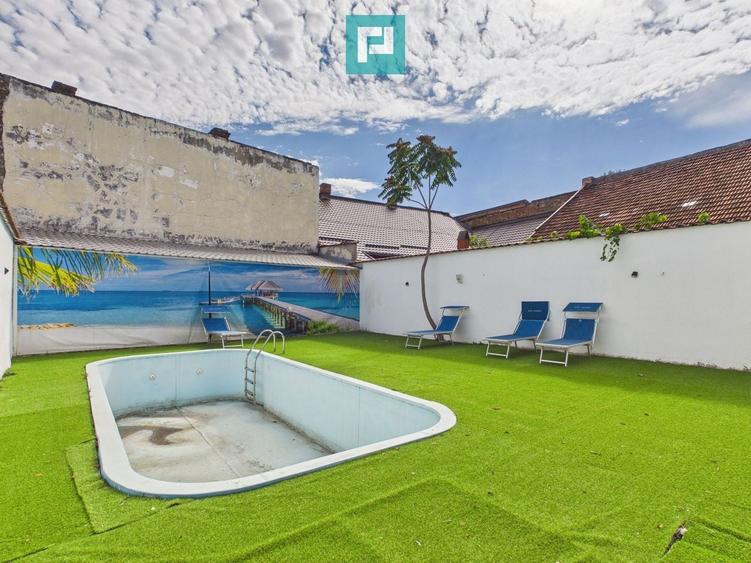 Vilă cu 5 dormitoare, piscină și garaj pe Eminescu - 24