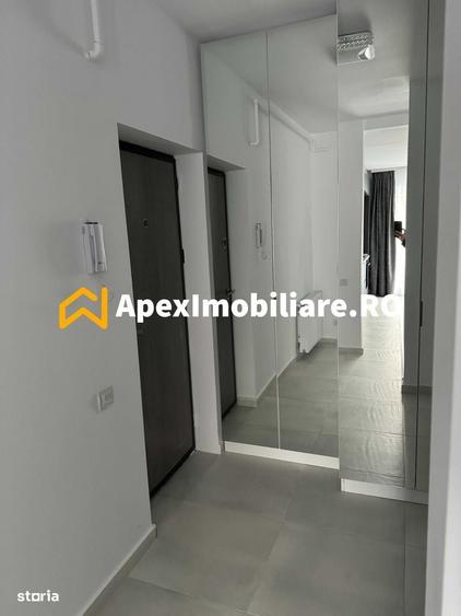 Apartament cu 3 camere semidecomandat în Theodor Pallady