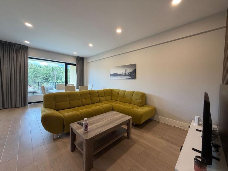 Apartament cu 3 camere decomandat, mobilat în Pipera