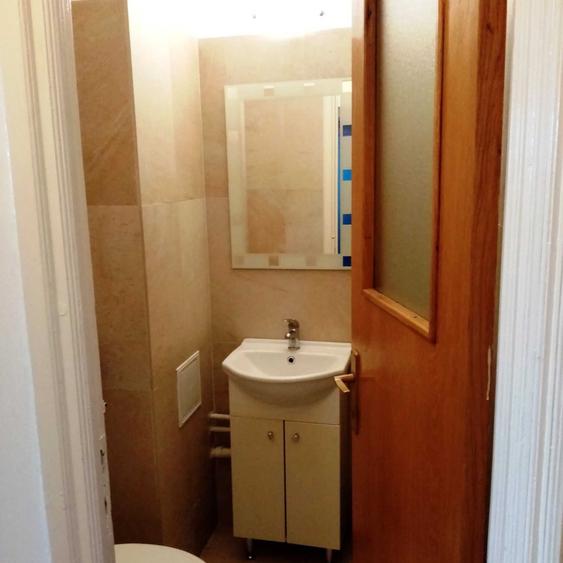 Apartament cu 3 camere decomandat în Tineretului