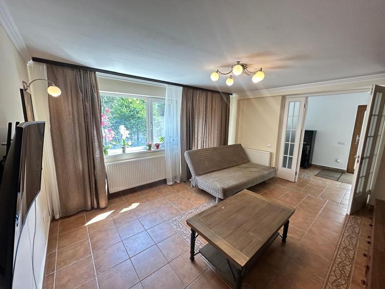 Apartament cu 2 camere decomandat în Otopeni