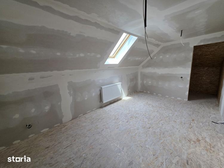 Casă cu 3 camere cu Teren 800 Mp în Beliș