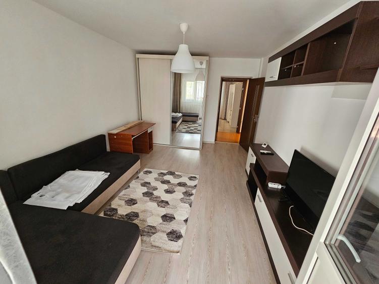 Apartament cu 2 camere decomandat în Ultracentral