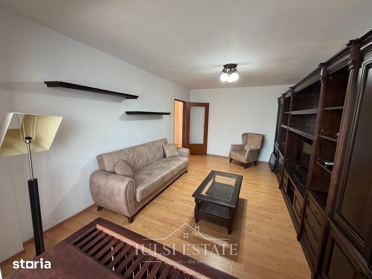 Apartament cu 3 camere decomandat în Cantacuzino
