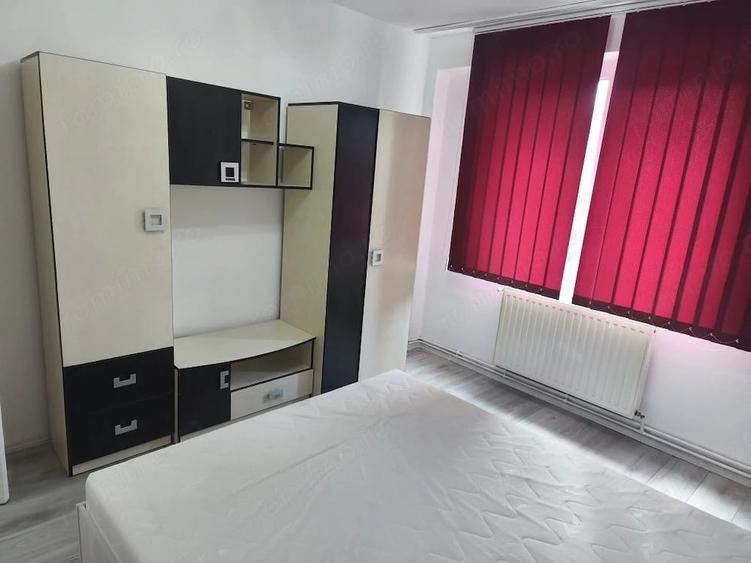 Inchiriez apartament cu 2 camere - 2