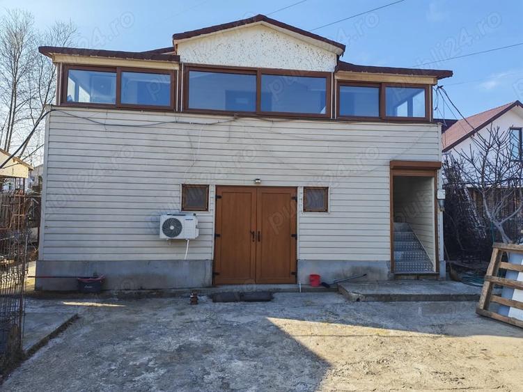 Casă cu 3 camere cu Teren 100 Mp în Lumina