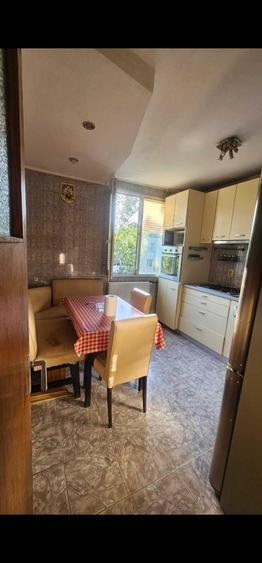 Apartament cu 2 camere decomandat în Drumul Taberei