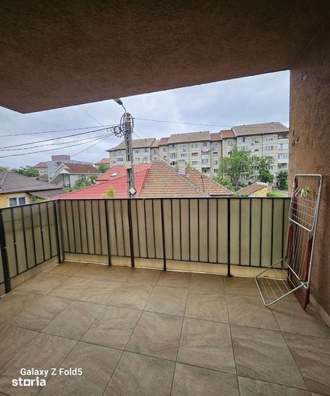 Apartament cu 3 camere în Rogerius