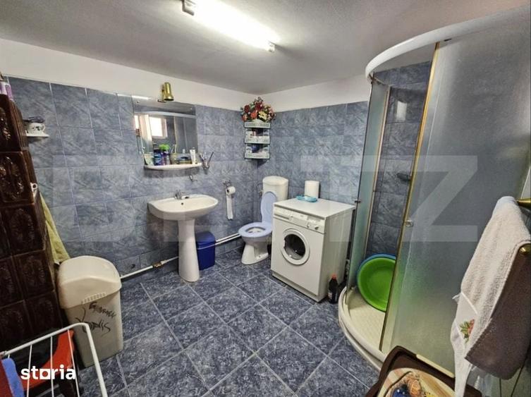 Casă cu 5 camere decomandat cu Teren 295 Mp în Strejnicu