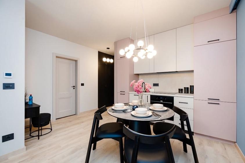 Apartament cu 2 camere decomandat, mobilat în UTA