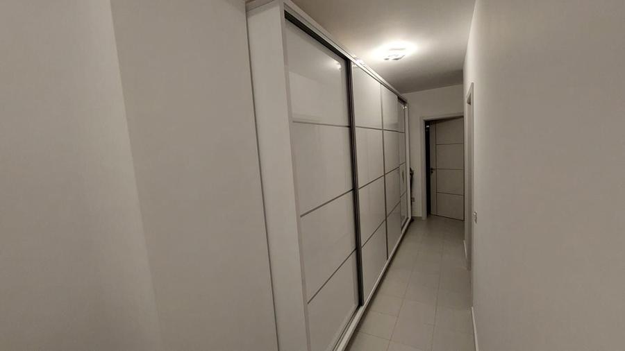 Apartament cu 3 camere decomandat în Păcii