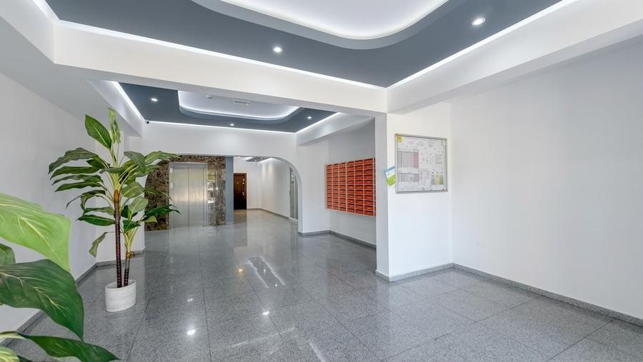 Garsonieră premium cu terasă și panoramă | Prima linie 13 Decembrie | Parcare | - 10