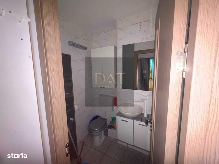 Apartament cu 3 camere decomandat în Între Lacuri