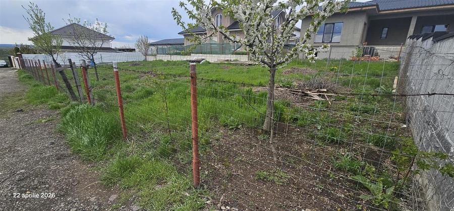 Teren Construcții intravilan de 500 mp, în Valea Adâncă