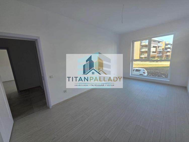 Apartament cu 2 camere decomandat în Titan